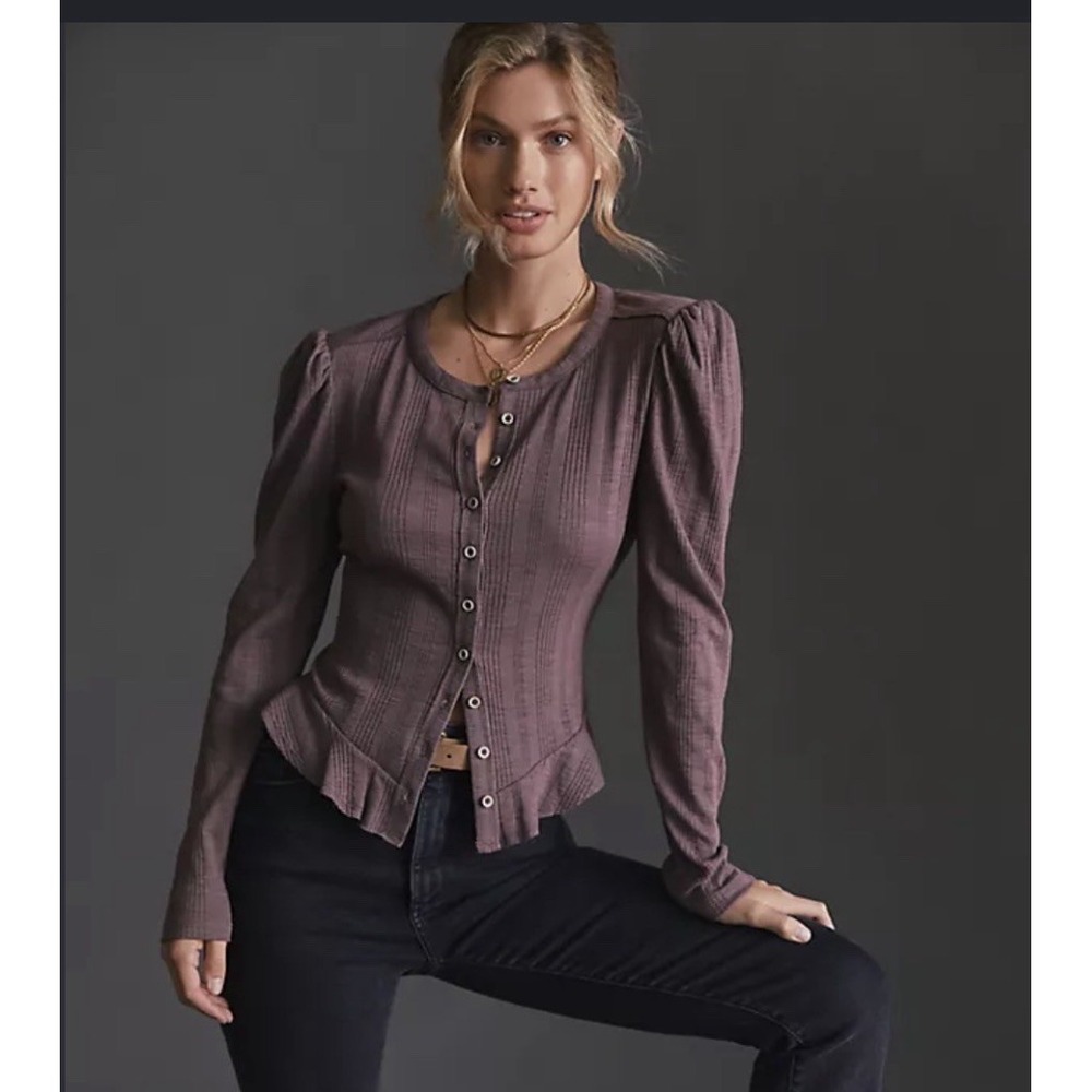 Pilcro Anthropologie XS Mauve Puff Sleeve Ruffle Hem Button Front Cardigan